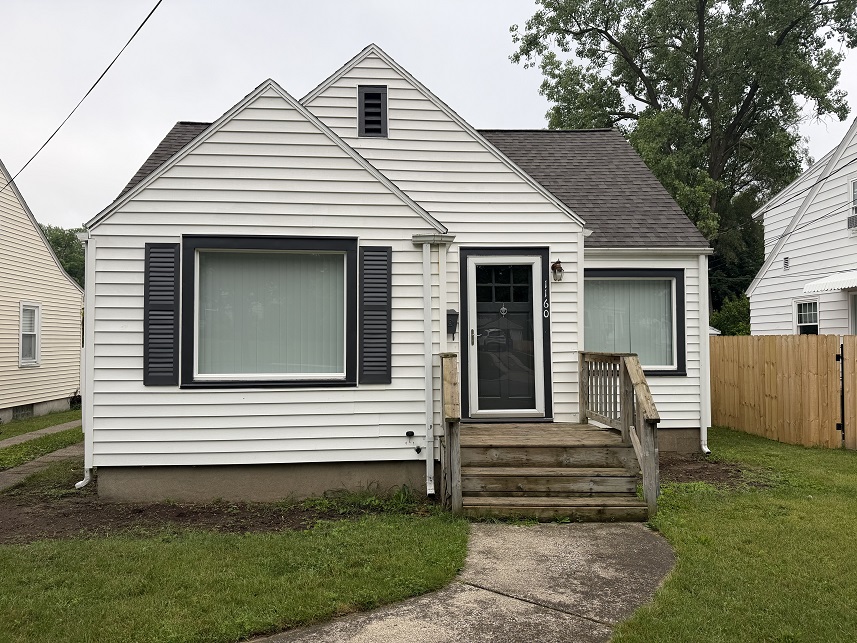 1160 Edna SE Grand Rapids, MI. 49507